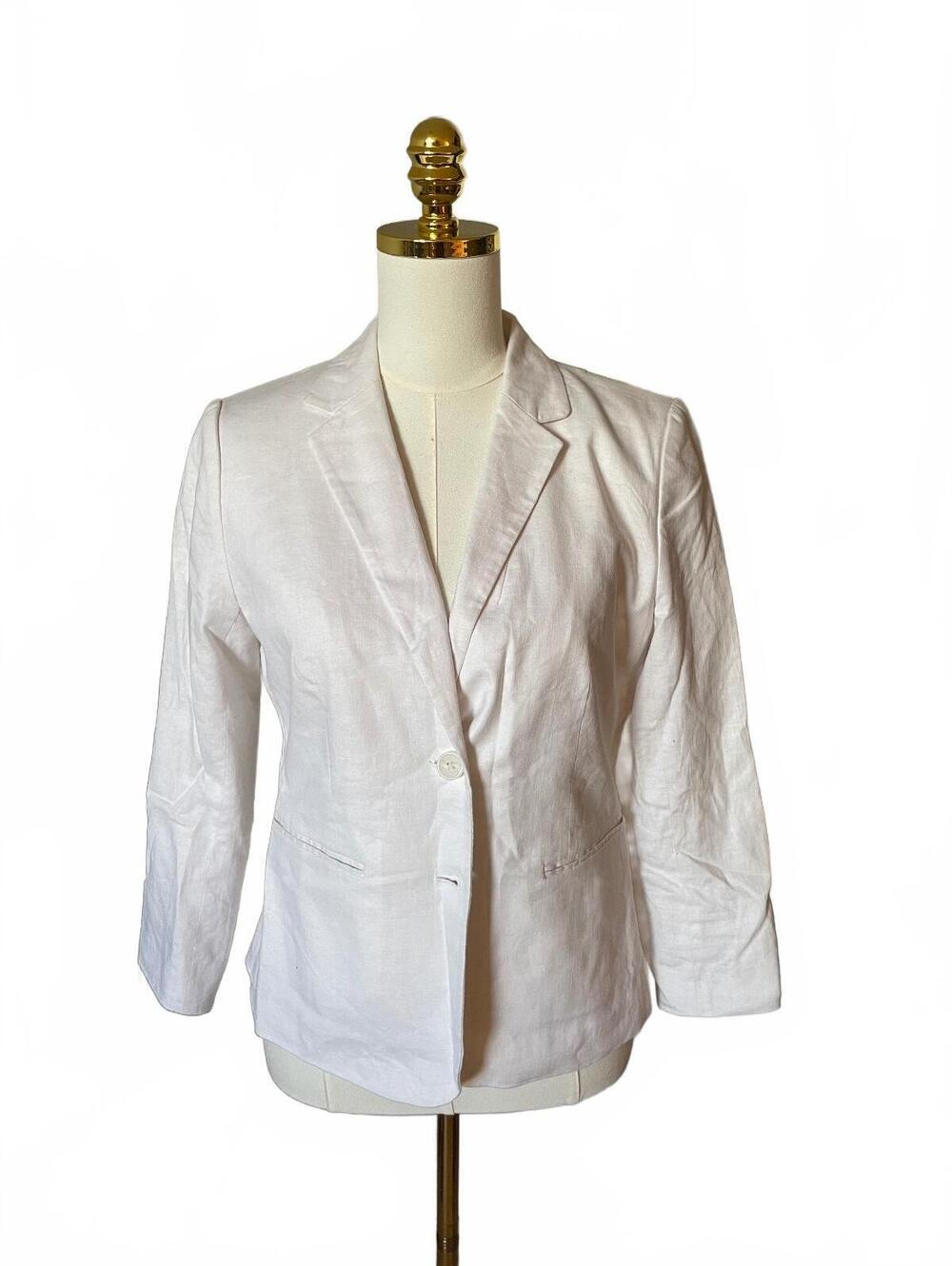 Banana Republic white blazer size 6